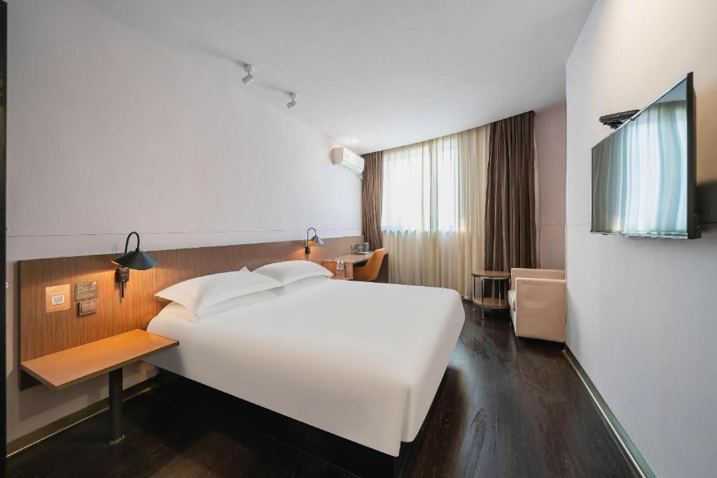 Magnotel Hotel Shanghai Railway Station Magnolia Plaza Bagian luar foto
