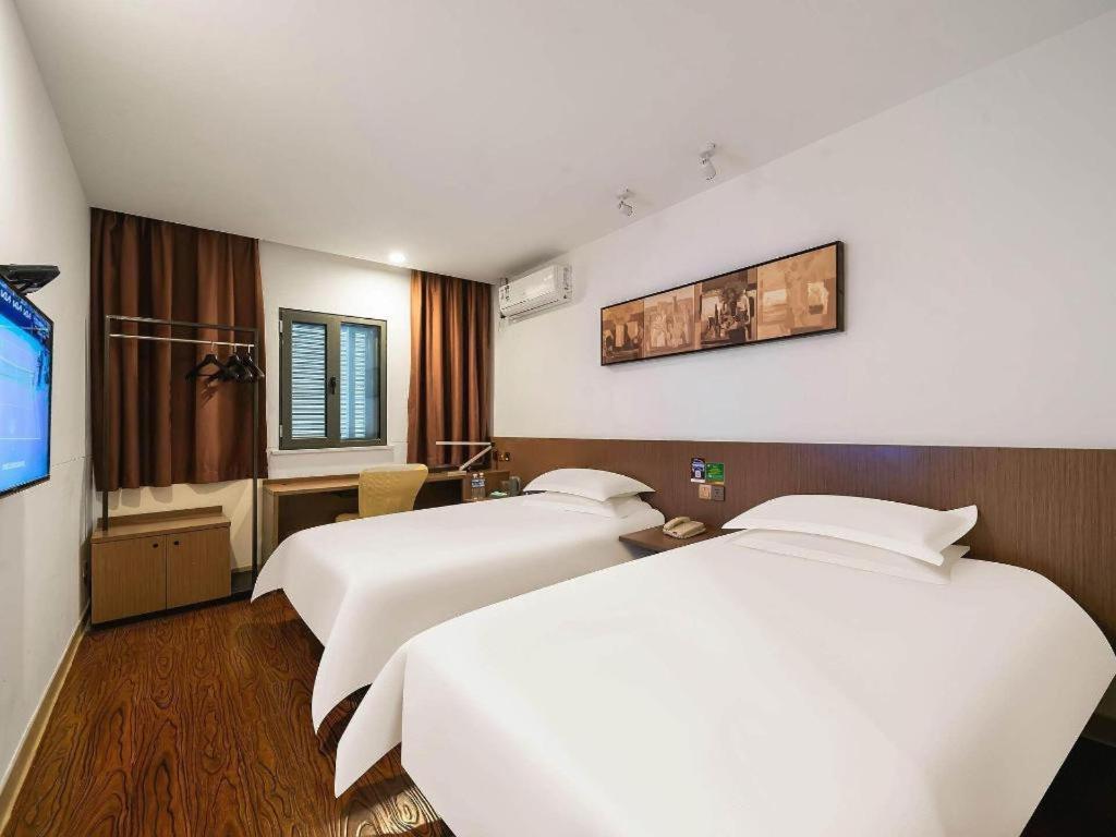 Magnotel Hotel Shanghai Railway Station Magnolia Plaza Bagian luar foto