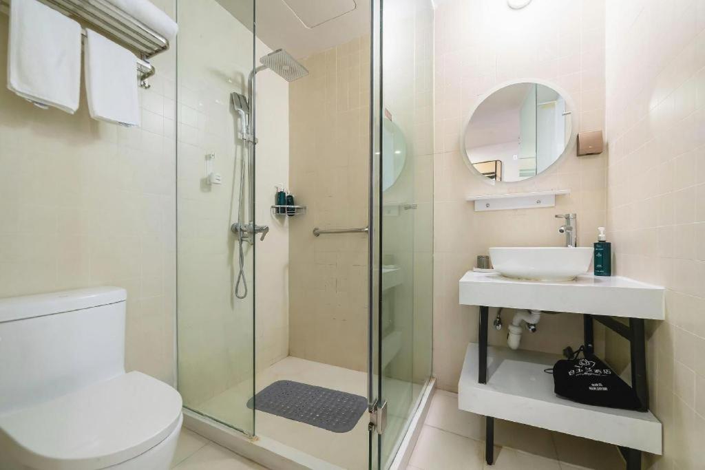 Magnotel Hotel Shanghai Railway Station Magnolia Plaza Bagian luar foto