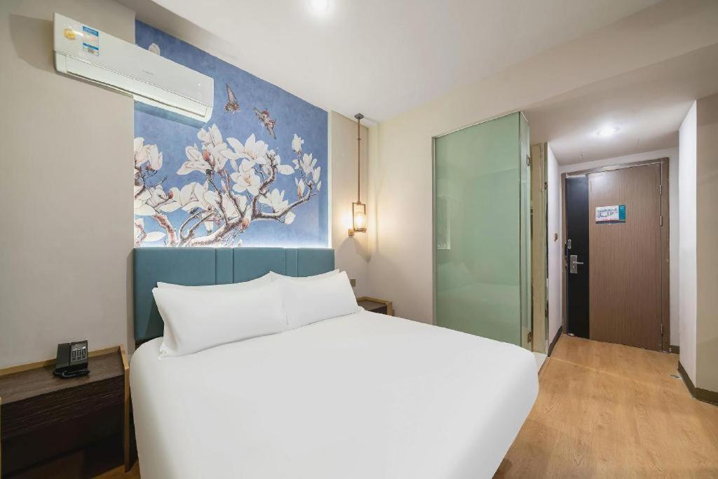 Magnotel Hotel Shanghai Railway Station Magnolia Plaza Bagian luar foto