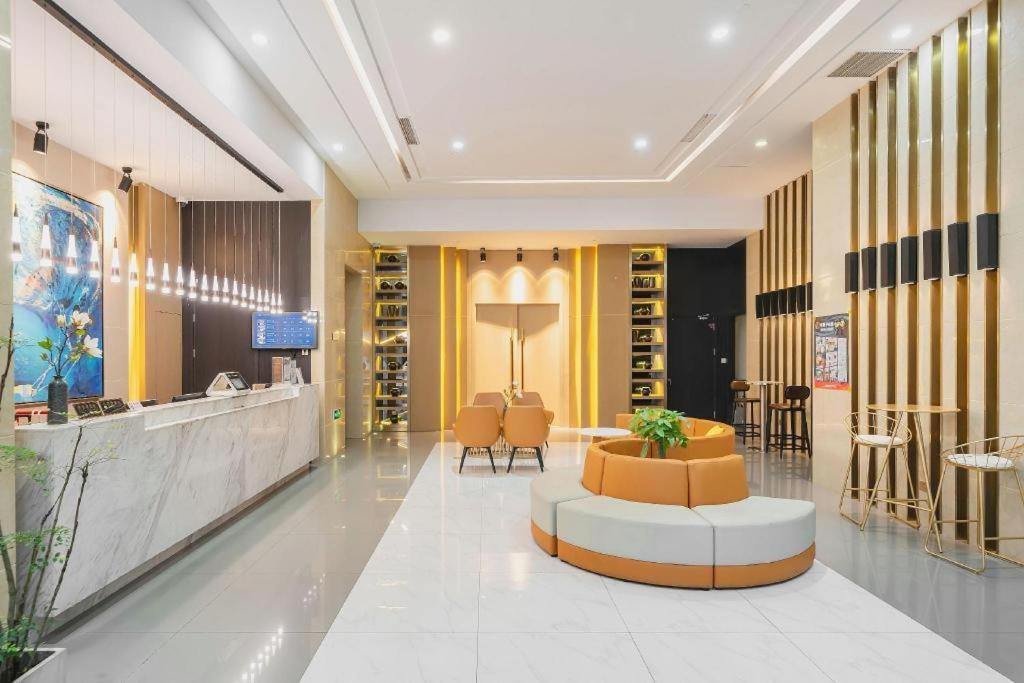 Magnotel Hotel Shanghai Railway Station Magnolia Plaza Bagian luar foto