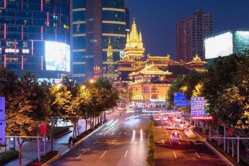 Magnotel Hotel Shanghai Railway Station Magnolia Plaza Bagian luar foto